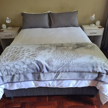 The Old Cabin Hotel Cullinan Ngoại thất bức ảnh