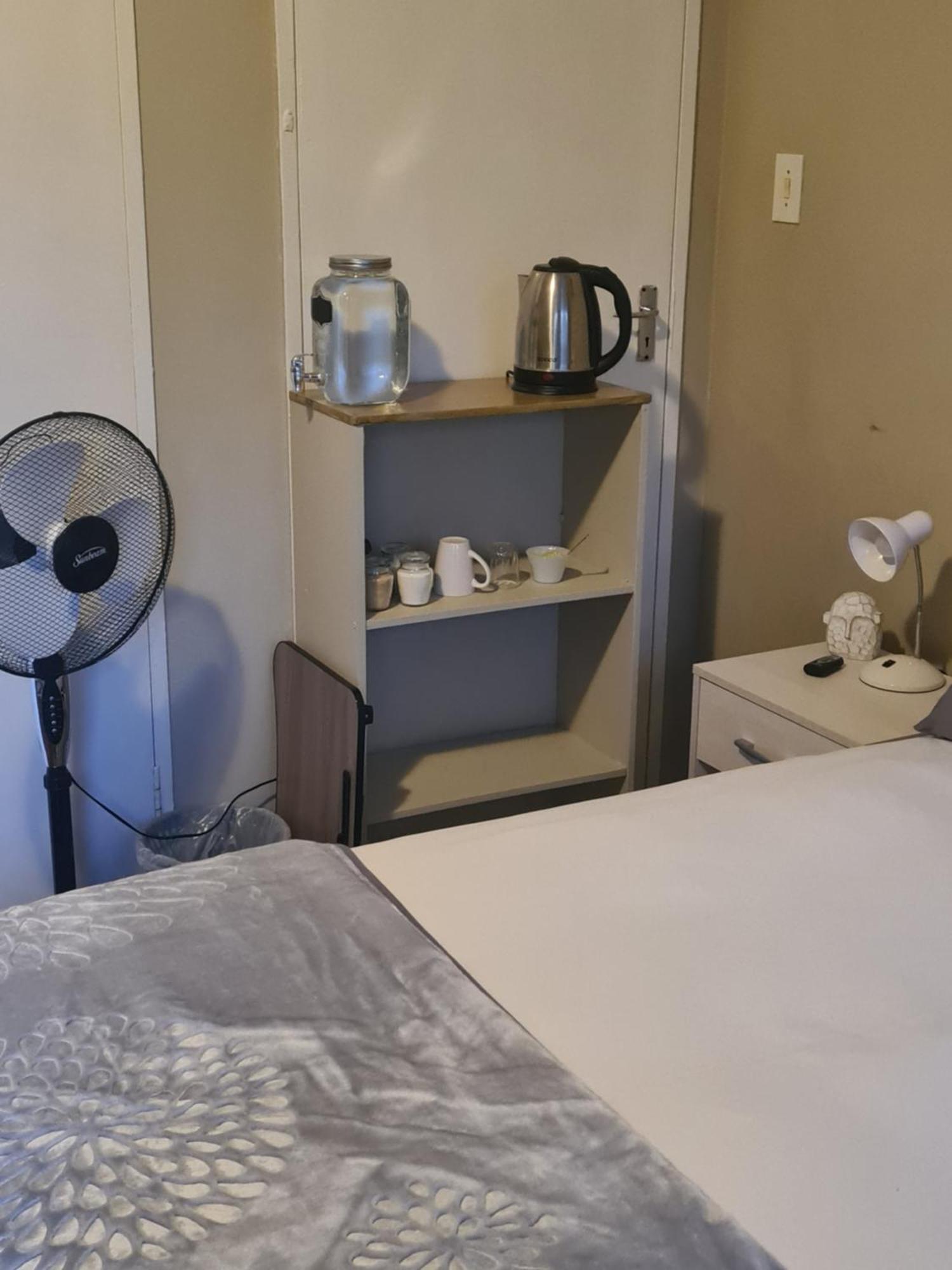 The Old Cabin Hotel Cullinan Phòng bức ảnh